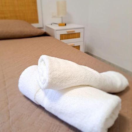 Alhondiga 16 Apartamentos Baza Luaran gambar