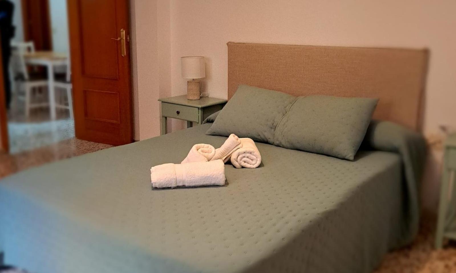 Alhondiga 16 Apartamentos Baza Luaran gambar
